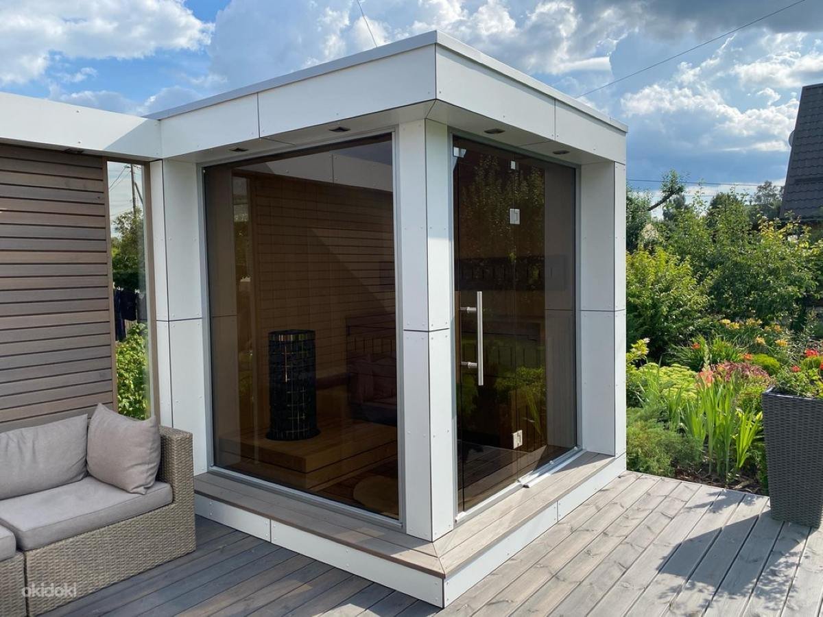 Kleine Gartensauna mit Holzofen Elektoofen 2 Personen klein mini 230v outdoor draußen Design modern Deutschland Österreich Schweiz aus Polen Glasfront Panoramafenster Preise Kosten